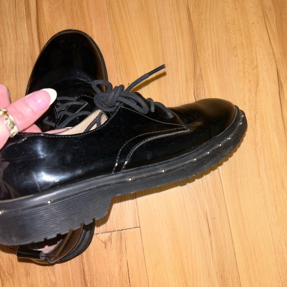 Size 6.5 loafers - Picture 3 of 3